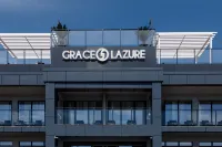 Grace Lazure - Quầy Bar
