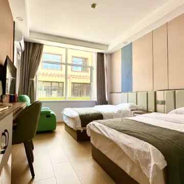 Sunan County Snowland Hotel