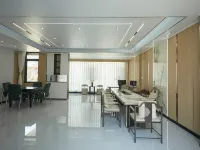 Shidian Yunsu Chinese Inn Hotels in Shidian
