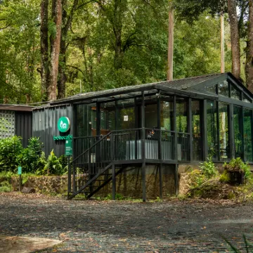 Bobocabin Ranca Upas, Bandung Hotel berhampiran Pemandian Air Panas Ciwalini