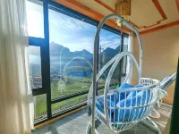 Ya'an 18 ° · Full View Sunrise View Homestay (Zagana Runwugou Branch) Hotels in Diebu