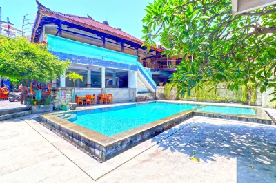Townhouse Oak Legian Near Legian Beach Formerly Sayang Maha Merta Hotel a 