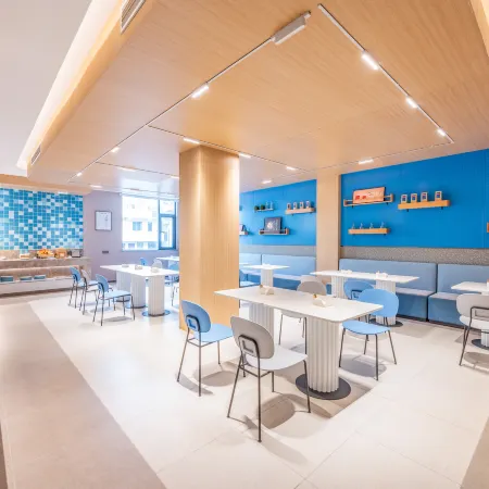 Home lnn (Luoyang Xin'an Jianhe Avenue Store)
