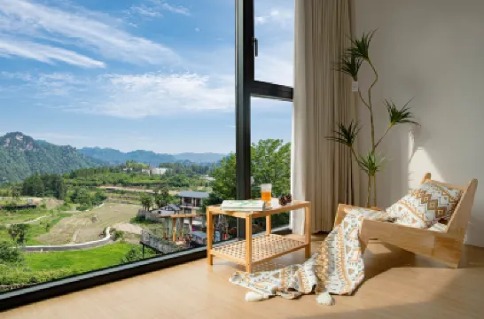 Hallelujah Heights Retreat (Zhangjiajie National Forest Park Zhongmen Zimugang Ticket Station) Hoteles cerca de Bailong Ladder