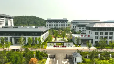 Fei County Yulongshan Grand Hotel Hotel in zona Feixian Market