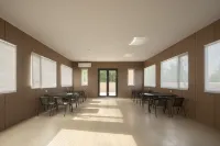 mountain east hotel