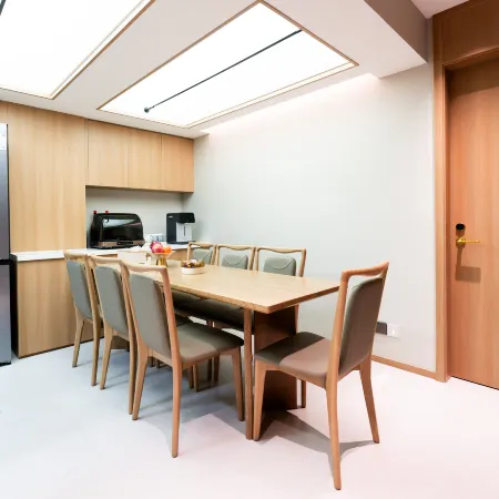 WuLong_Yaju Classy Stay