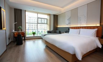 Xinhai International Hotel (Tianshui South Station Shengda Plaza Branch)