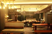 Zaishanye Homestay - 조식 운영
