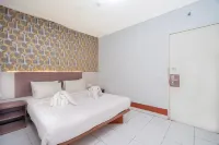 DREAM INN Aeropolis By Reccoma