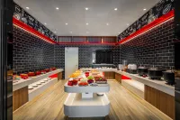 Ibis Hotel (Ge'ermu Bayi Middle Road Kunlun Square Branch) - พร้อมอาหารเช้า