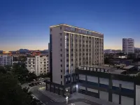 MEHOOD LESTIE Hotel (Guangzhou Huangpu Gongyuan) Hotels near Lotus Hill Resort