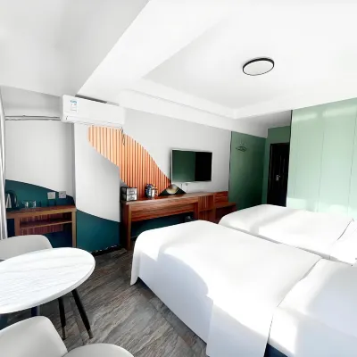 Jinyi Business Hotel Hotels near Luyuan