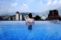 Divine Kathmandu Hotel - Pools