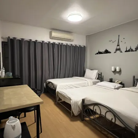 Intown Residence Отели рядом с достопримечательностью «Пирс Си-Пхрая»