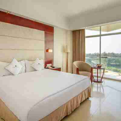 Ocean Paradise Hotel and Resort Rooms