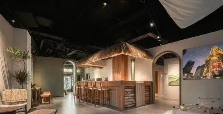 JITING HOSTEL- Nanjing West Road Metro Station