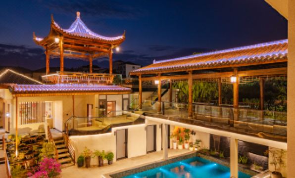 Floral Nanshan Yisu Homestay (Lushan Scenic Area Donglin Buddha)