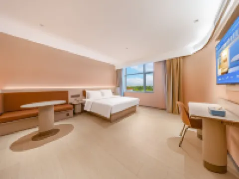 HanTing Hotel (Manas Zhonghua Road Fenghuang Commercial Building) Hotels in Manas County