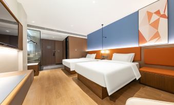 Lihao Yiju Hotel (Wuhan Hubei University Subway Station)