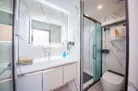 Binhai Bay Space Capsule Vacation Apartment (Wenjia Pier)