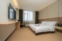 Cloud Choice Hotel (Shangqiu Ancient City Wanda Branch) Hotell i Suiyang District