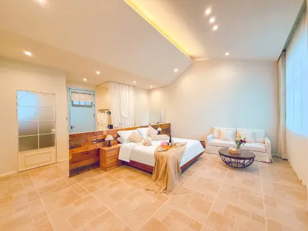 Asuowu Holiday Manor