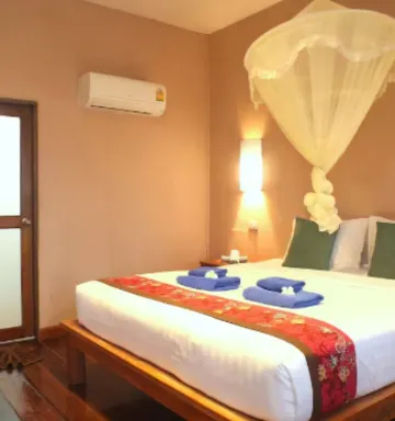 เลย์มายาคอทเทจ