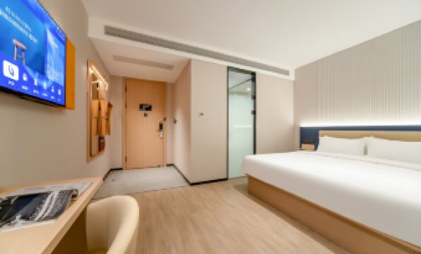 7 Days Hotel (Jinan Linkong Subway Station Yaoqiang International Airport)