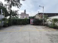 The Story of Oversea Chinese's Hometown Homestay - parking