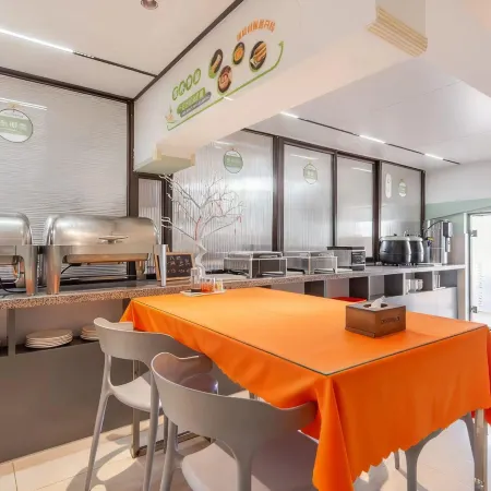 Qingzhu Yuexiang Hotel