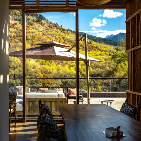 Conrad Jiuzhaigou