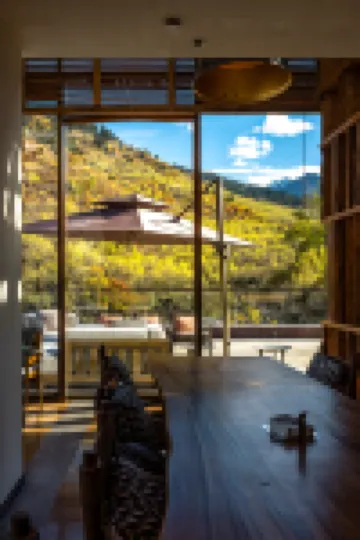 คอนราด จิ่วไจ้โกว โรงแรมในโซวชาโกว