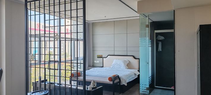 Sheyang Yeweyang Art Hotel โรงแรมในเสอหยาง