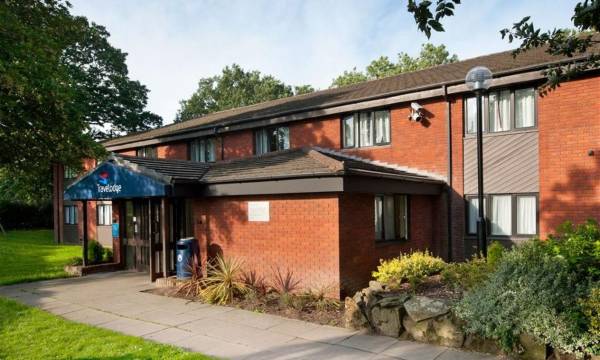 Travelodge Macclesfield Adlington