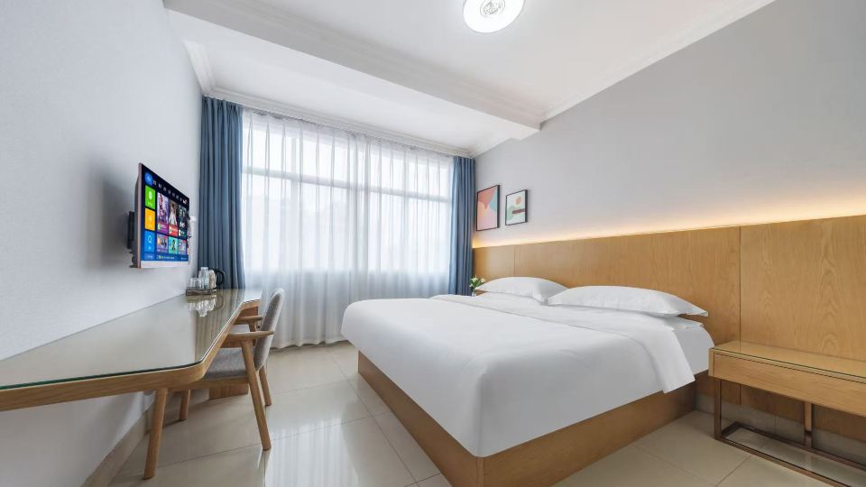 Hongrui Express Hotel
