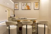 Lanshan Yuanshe Homestay (Huize Ancient City Park)