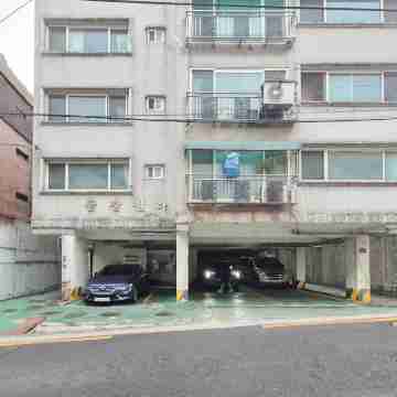 HENA STAY Hotel Exterior