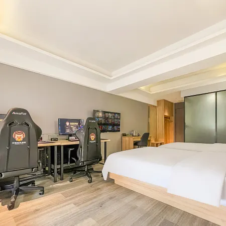 Home Field E-Sports Hotel (Luzhou High-Speed Railway Station)