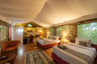PrideInn Mara Camp & Cottages - 5-Star
