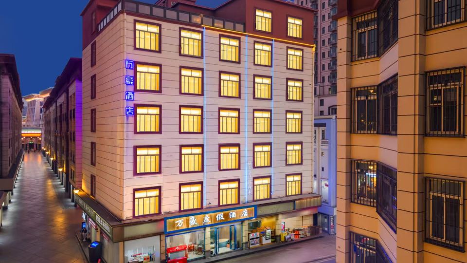 Marriott Resort (River Port Store)
