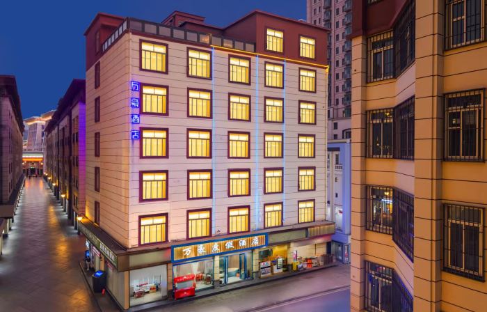 Marriott Resort (River Port Store)