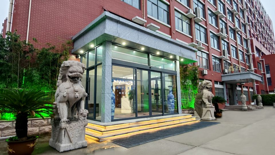 Liaocheng Runheyuan AI Intelligent Hotel