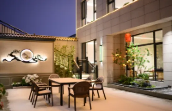 Xinzhou Jingyi Homestay (Ancient City Scenic Area)