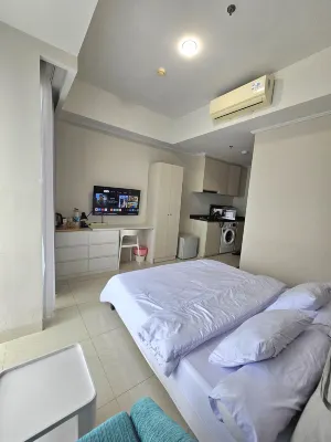 Green Sedayu Apartment Deluxe by Ellison - プライペートプール