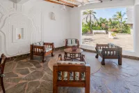 Exploreans Beach Club & Villas Watamu - بار
