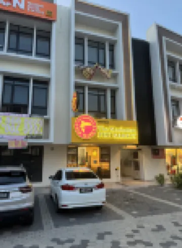 Piccadilly Greentown by Jun Residence