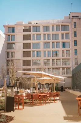 DUO Hotel Lisbon, Curio Collection by Hilton