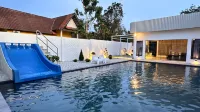 The Luxurious 1256, Forest Flow Villa -  Holiday Villas