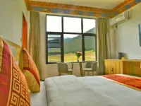 Linzhi Cagong Kangsang Homestay (Gongcuo Lake Scenic Area Branch) Hotels in Nyingchi